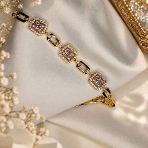 Severya Gold Kristal Taşlı Geometrik Bileklik